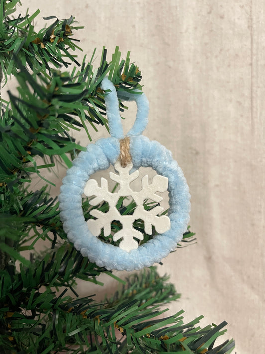 Coastal Vibe Snowflake Wreath